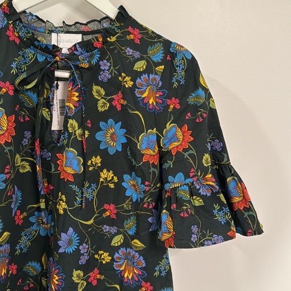 Auggie Bell Sleeve Shift Dress in Topeaka Floral - Picture 3 of 7